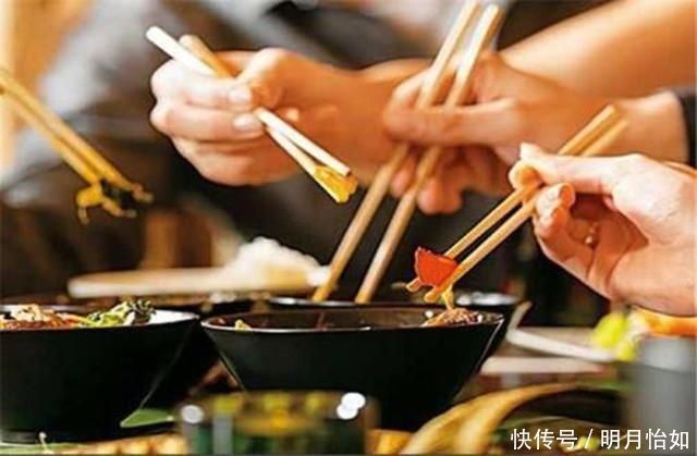 筷子“最难”夹的6道菜,国人都夹不住,老外我太难了