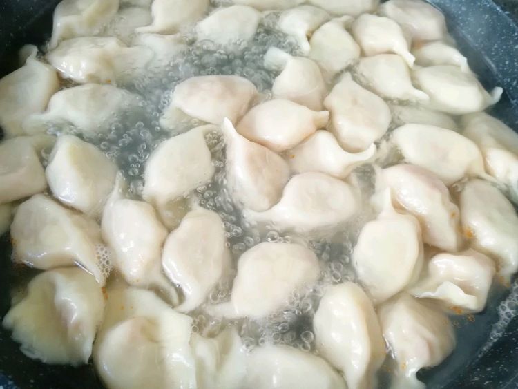 冬天吃饺子别错过此馅，味道鲜香营养多，我家孩子很爱吃