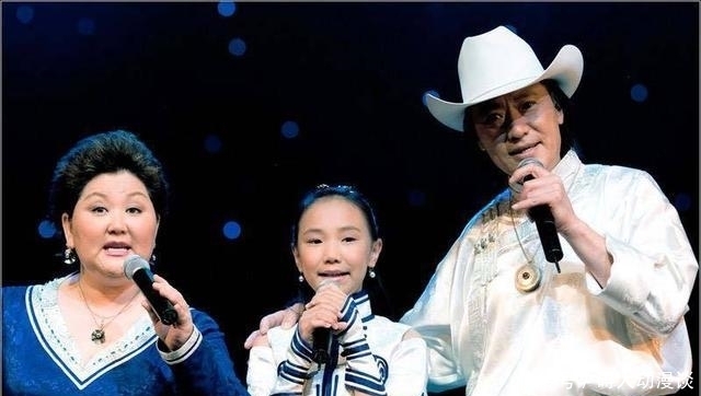 2006年,因春晚走红的吉祥三宝,竟已天人永隔,现状让人嘘唏不已