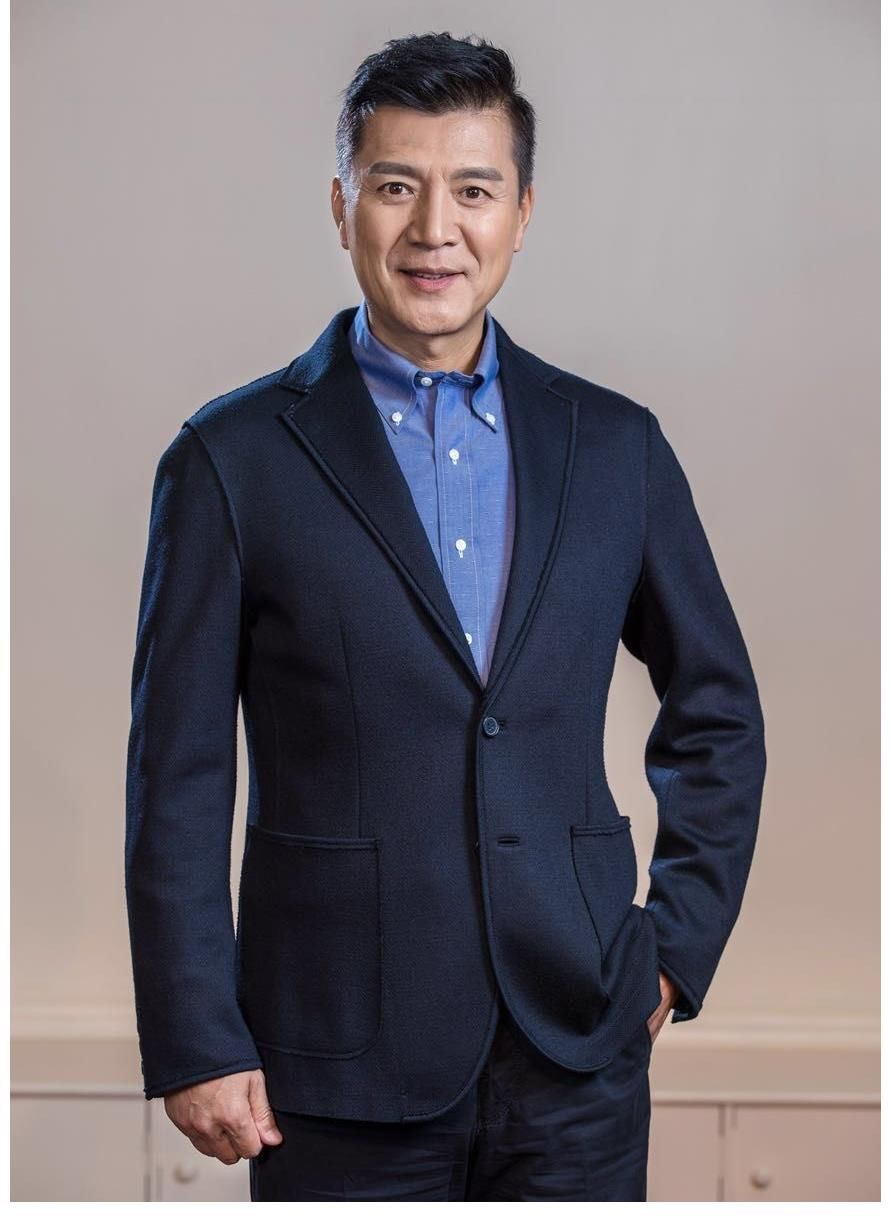 男演员|央视百年礼赞晚会 刘之冰搭档陈小艺再现铁人王进喜