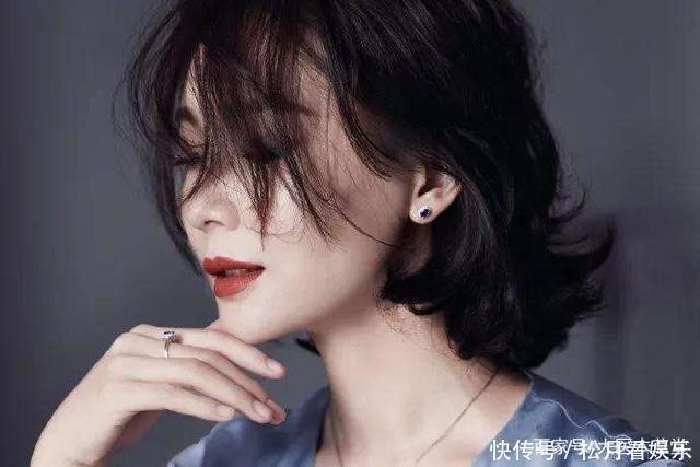 女性50岁以后对自己好点,常吃三大“零食”,好处或许“不请自来”