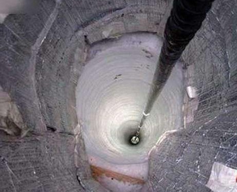 苏联计划挖穿地球,为何挖到12262米就停下了?49年后才明白原因