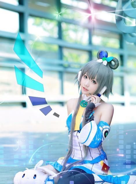 越来越多|明星手下的洛天依竟然完败coser?不看不知道,这输得也太惨了吧