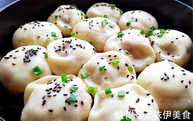 好吃|生煎包最简单好吃的做法,又酥又脆又多汁,咬一口满嘴香