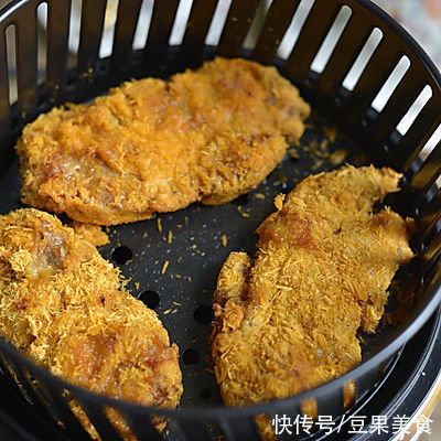 最适合冬天吃的零油脂无负担的香酥炸鸡排，美味又暖身