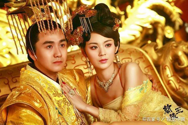 冯小怜@北齐高纬创造了玉体横陈的典故,自己也做了亡国之君