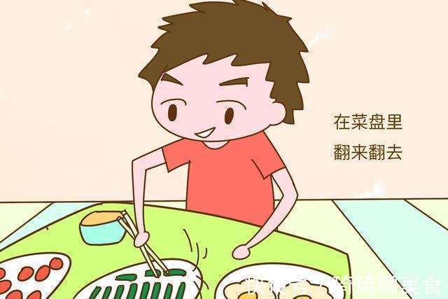 协同|小姨协同宝妈喂饭,“乖宝宝”特别配合,网友:有人威胁就眨眨眼