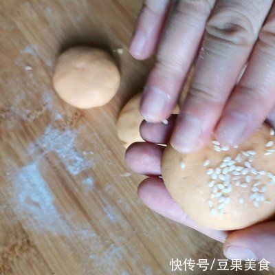 苹果馅饼|#我的养生日常-远离秋燥#红薯苹果馅饼