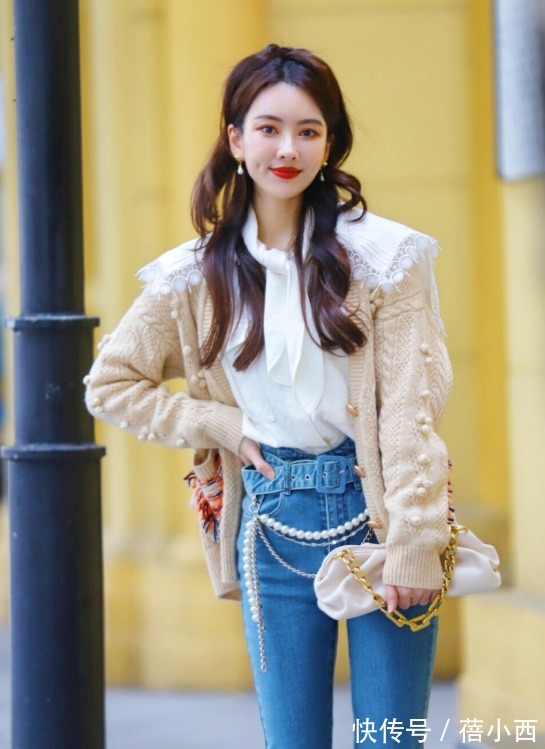 时髦 人人都有的牛仔裤怎么穿才时髦?一看上衣、二看鞋子,照搬就OK