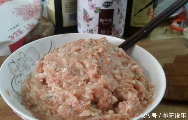 饱满|包子馅怎么调才饱满多汁?其实秘诀就俩字,做法简单,一看就会