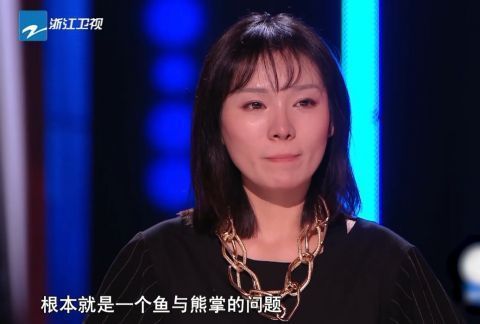 《好聲音2021》三期過后,三位助教已經(jīng)進入狀態(tài),黃霄云存在感低