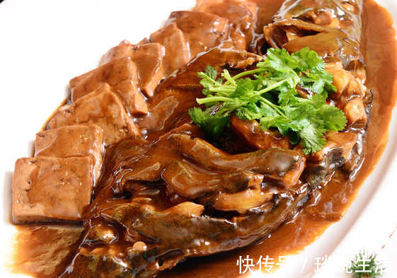 鱼肉|不管炖什么鱼，去腥别只会放料酒，多放这2样，鱼肉鲜香没腥味