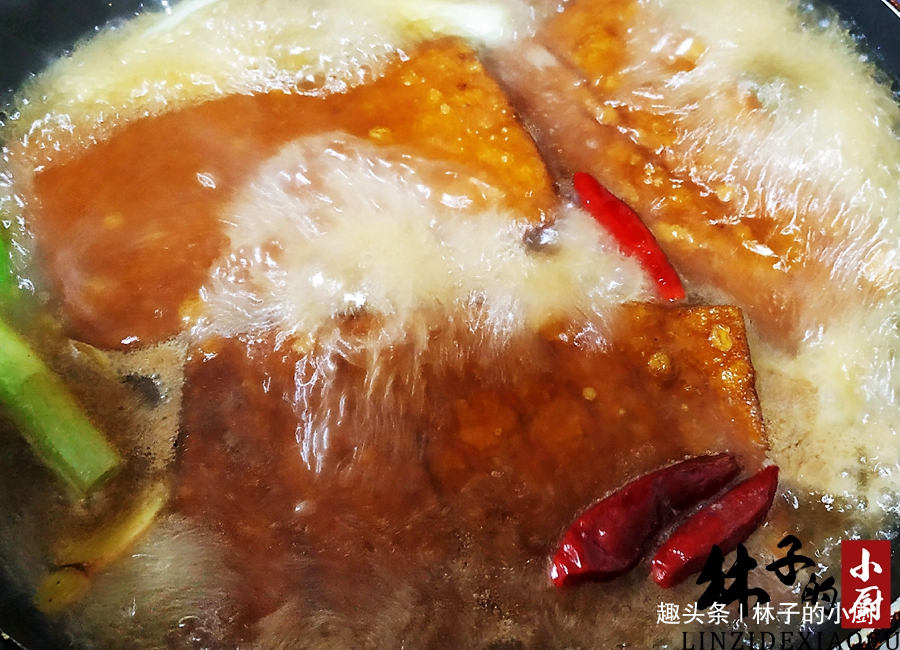 儿子隔三差五就要吃一回,5块钱一大盘独自吃个精光,总是吃不腻