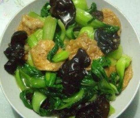  排出|女性不想赘肉横生，不妨多食此菜，排出毒素，体重悄悄降下来