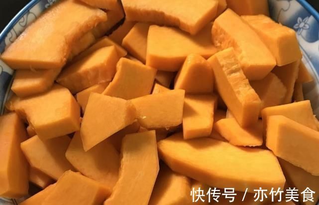 滋补|“穷人的阿胶”是它，每天喝一碗，滋补养颜，气血足了，脸色红润