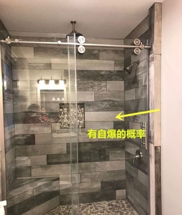 玻璃|卫生间隔断别只知用玻璃,用红砖砌个阶梯式,再掏个壁龛实用十倍