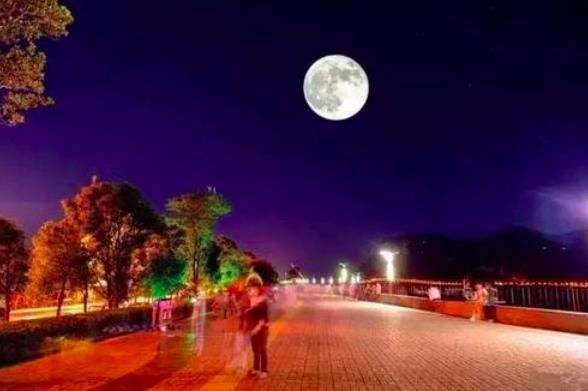 春宵#苏轼的这首诗,很多人记不住全诗,开篇7字却人人皆知