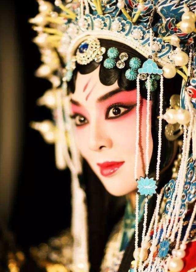 梅兰芳|比梅兰芳大两岁,为他做了绝育手术,她是被世人遗忘的梅兰芳原配