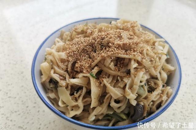 有名|童年记忆中,这是北方民间有名的美食,去了饭店却吃不上,没卖的