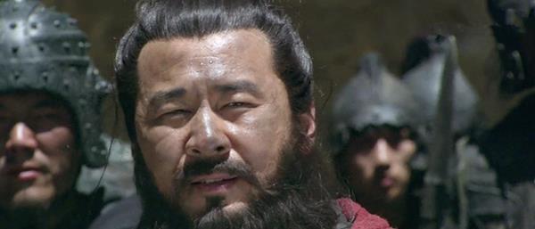 曹操|曹丕为了登基称帝而对豪门士族让步,这是不是对曹操政策的背叛!