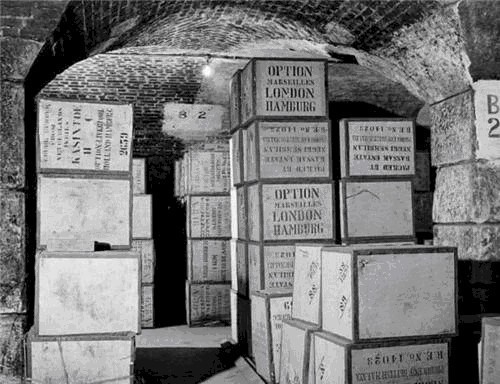 奖励|放羊娃意外发现日军“宝藏”，足足运了13辆卡车，得到100元奖励