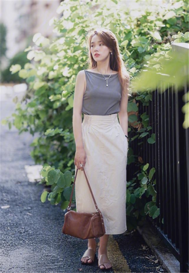 tips|女人买半身裙，就挑这5种“经典款”，省钱又时髦三五年都不过时