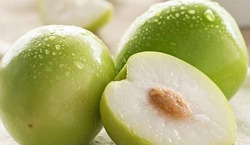 女性想要皮肤好，学会吃此物，美容护肤，延缓衰老，肌肤更细腻