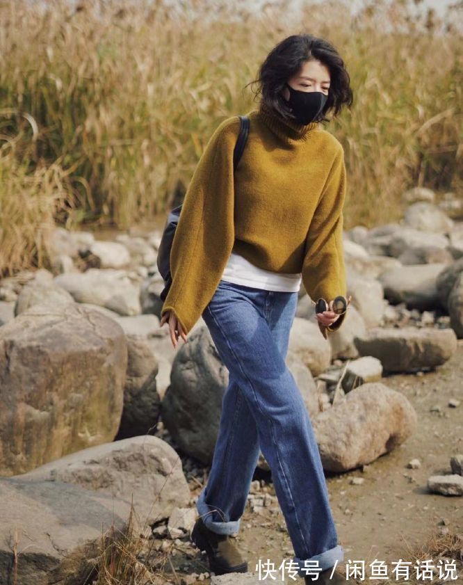 女人|在冬天懂得“叠穿”的女人,气质都会有高级感,看三木母女就知道