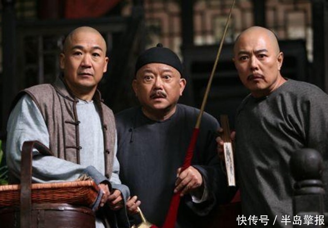 张国立|张国立、王刚、张铁林“铁三角”同框,张铁林的表情太逗了