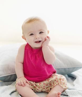 标准|宝宝发育标准时间一览表,快来对照一下自己的宝宝的是否达标