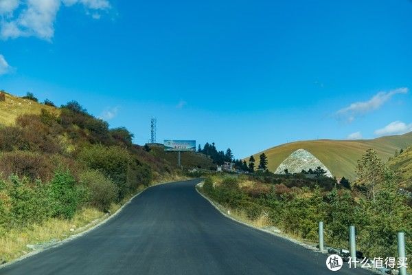 佛国|旅游之路 篇五：重走唐蕃古道，千里佛国 （一）世界之最，用信仰垒筑的墙~巴格玛尼石经墙