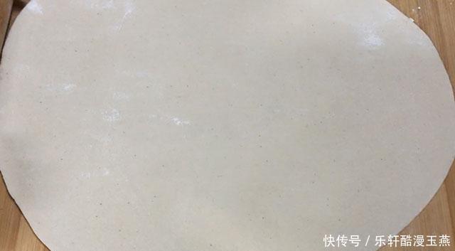 面粉试试这样做,炸果子,金黄酥脆,做法简单,可当零食来解馋