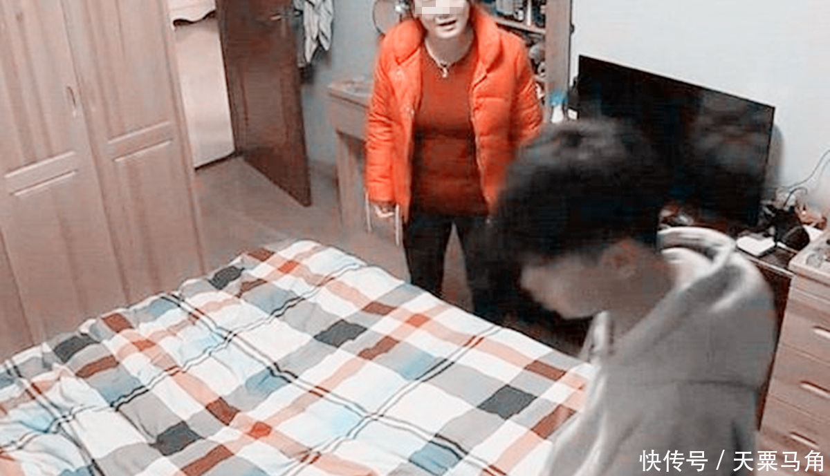 小亮|孩子偷了100块钱，两位父亲的不同教育方式，10年后差距立现