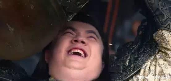 举起|历史上五大力士,第四被自己举起的鼎砸死,第一虽是神话但无人及