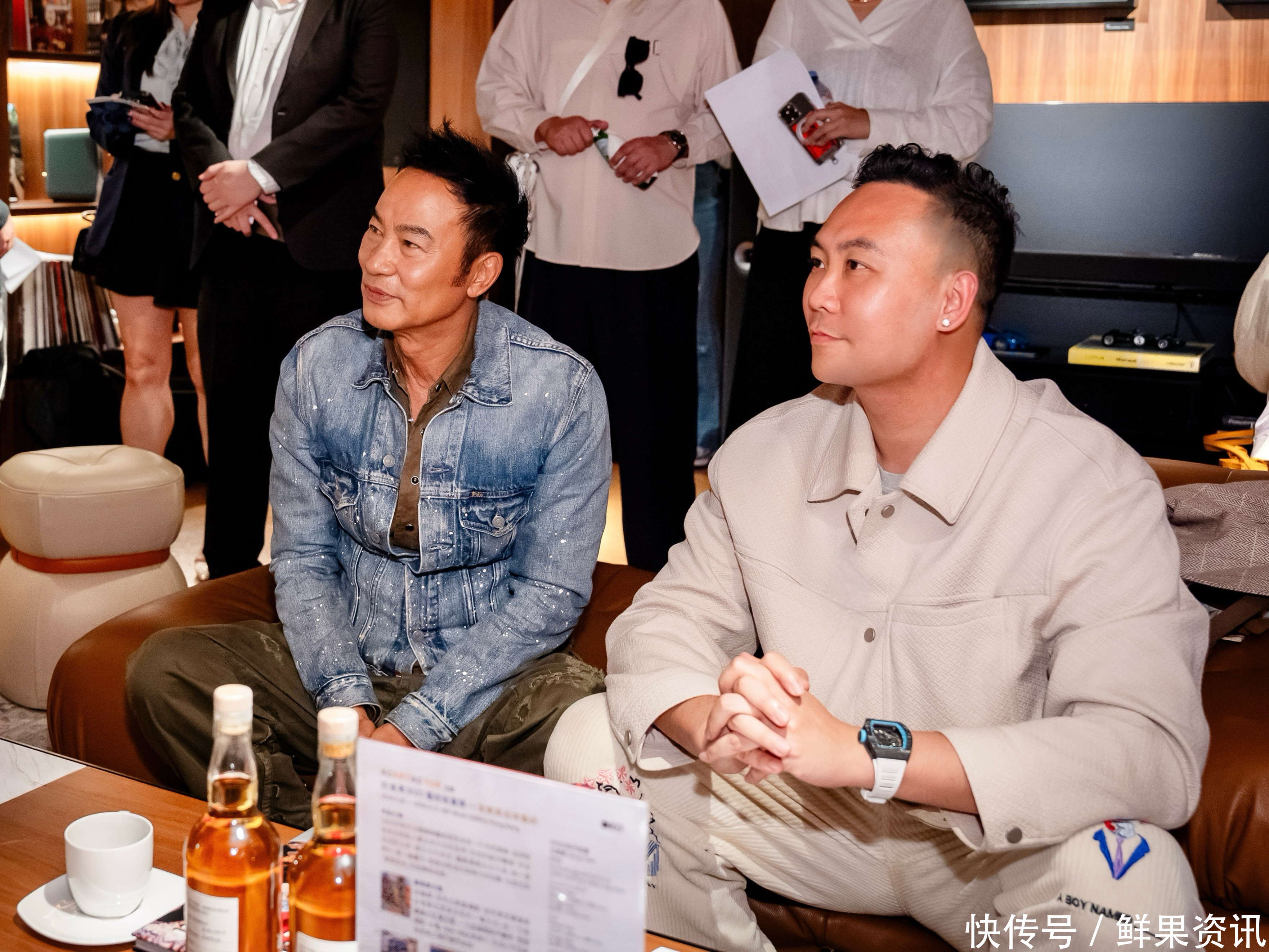 黄伟杰获授「和平大使」荣誉称号,以艺术之力推动文化交流